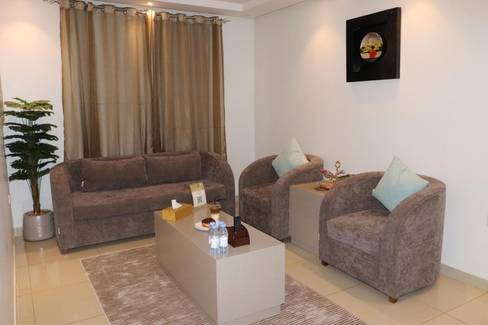 Al Bateel Furnished Apartments Riyadh Exterior photo